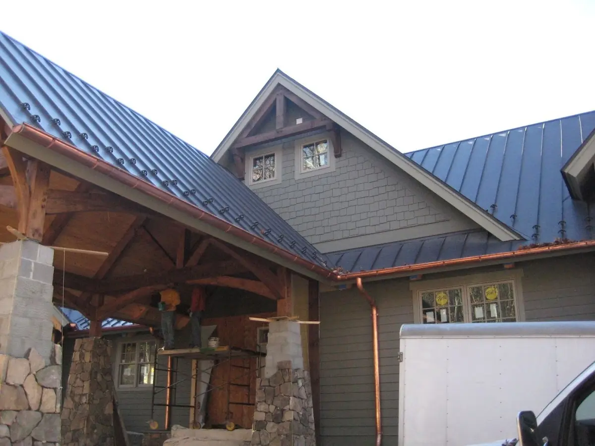 Craftsman Roofing team delivering quality roofing work in Leitch